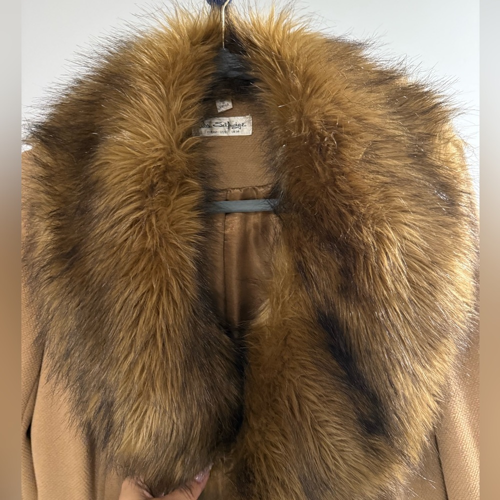 Faux fur pea coat - Picture 2 of 8